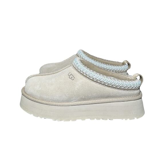 UGG Shoes - UGG Tazz II Sand Suede Shearling Platform Slippers Women's Size 8